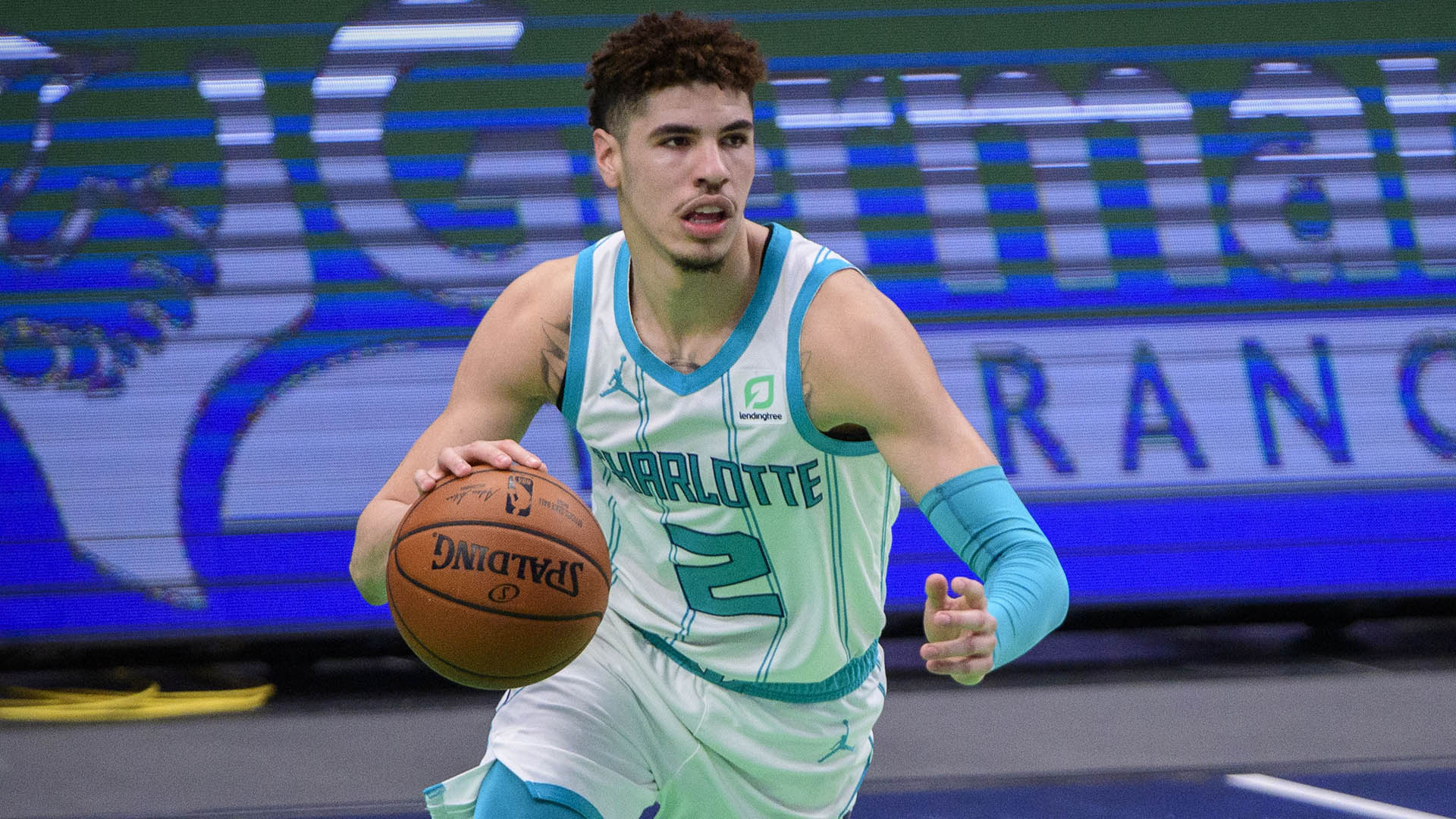 On the Lookout: LaMelo Ball faces LeBron's Lakers for the first time ...