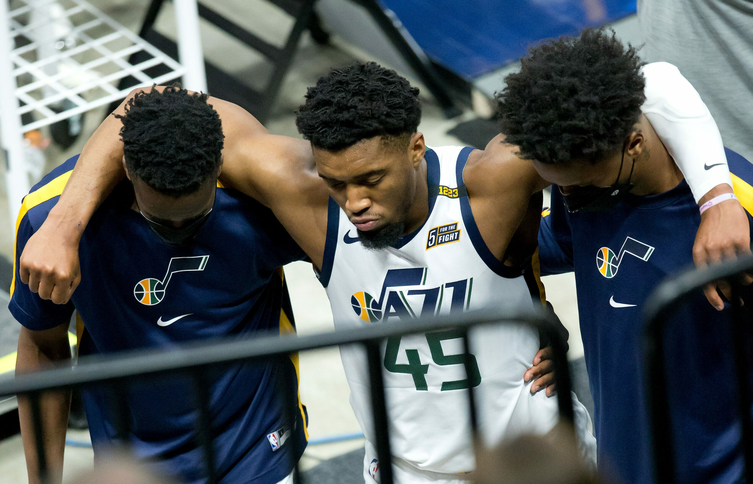 Jazz's Donovan Mitchell Out At Least One Week With 'significant' Ankle ...