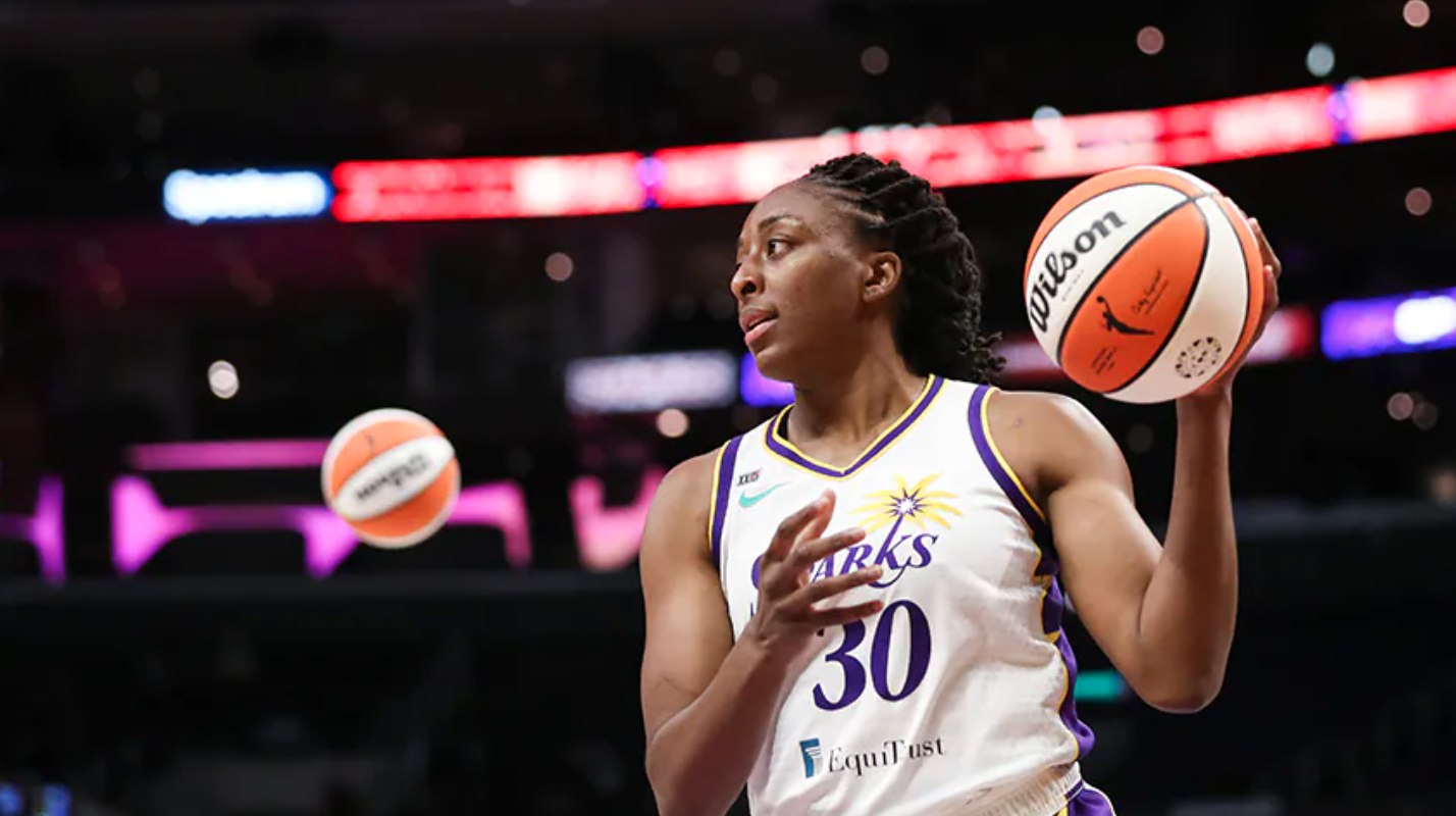 Los Angeles Sparks’ Nneka Ogwumike 2021 Kim Perrot Sportsmanship Award ...